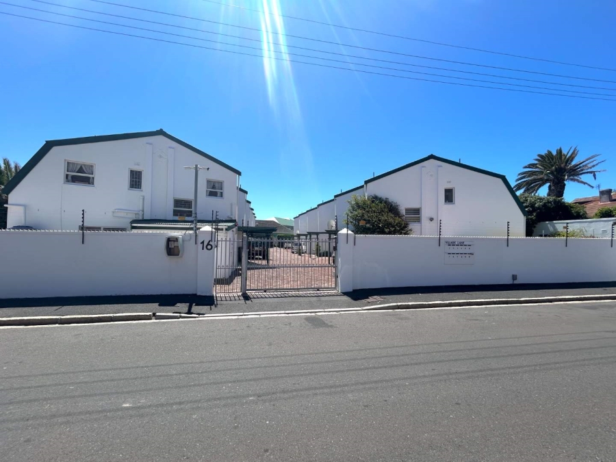 3 Bedroom Property for Sale in Muizenberg Western Cape